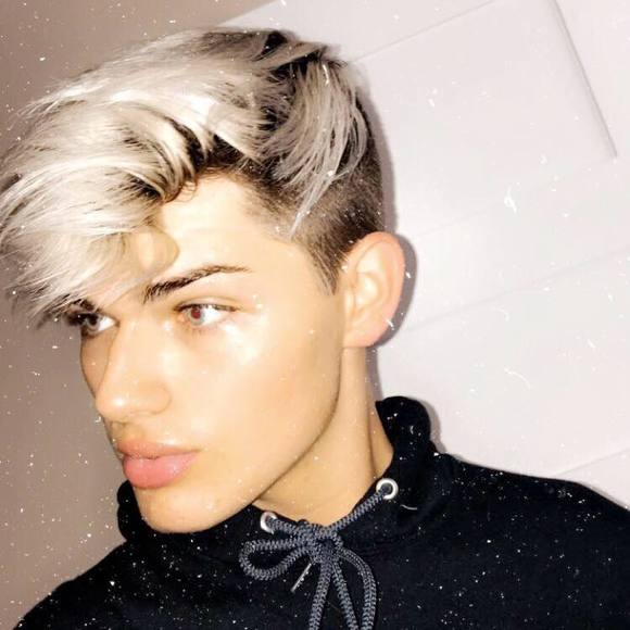 Meet your Posher, Dylan - Picture 1 of 1